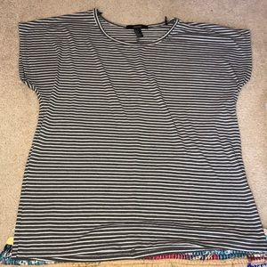 Gray and white striped tee